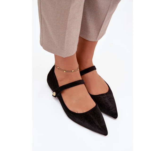 Dámské sametové baleríny s páskem a zlatým detailem model 21834646 – černé - Kesi
