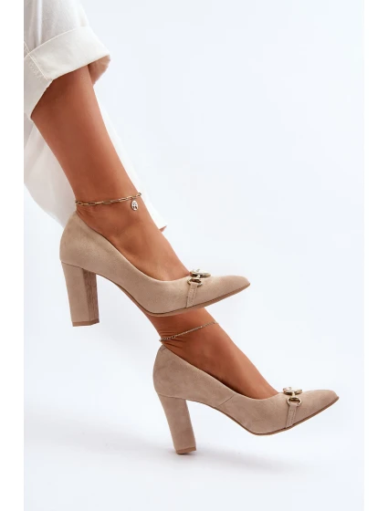 model 21652560 Velurové lodičky na podpatku se srdcem cappuccino - Zazoo model 21652560 Velurové lodičky na podpatku se srdcem cappuccino - Zazoo