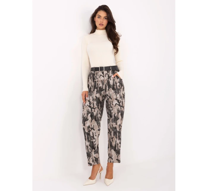 Spodnie IT SP model 21388986 beżowy - FPrice Spodnie IT SP model 21388986 beżowy - FPrice