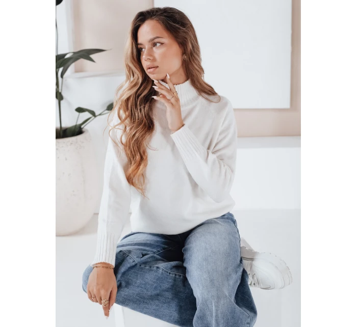Dámský svetr s polovičním rolákem bílý FashionStreet MY2531 Dámský svetr s polovičním rolákem bílý FashionStreet MY2531