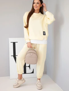 Dámská souprava s máslovou barvou, volná mikina a tepláky žlutý