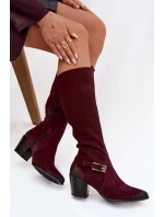 Kožené semišové kozačky na podpatku s přezkou  Bordó model 21772351 - Zazoo