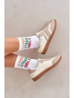 Nízké Dámské Tenisky Z Eko Kůže Béžové model 21683211 - Boto Nízké Dámské Tenisky Z Eko Kůže Béžové model 21683211 - Boto