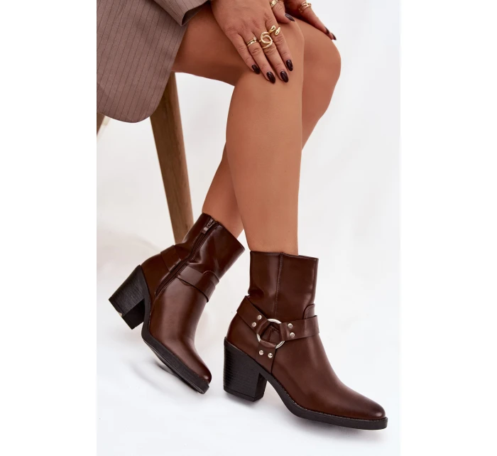 Zateplené dámské kotníkové boty na podpatku s ozdobným hnědé model 21758921 - Boto Zateplené dámské kotníkové boty na podpatku s ozdobným hnědé model 21758921 - Boto
