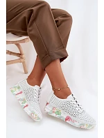 Semišové Ažurové Dámské Polobotky model 22074685 Béžové - VINCEZA Semišové Ažurové Dámské Polobotky model 22074685 Béžové - VINCEZA