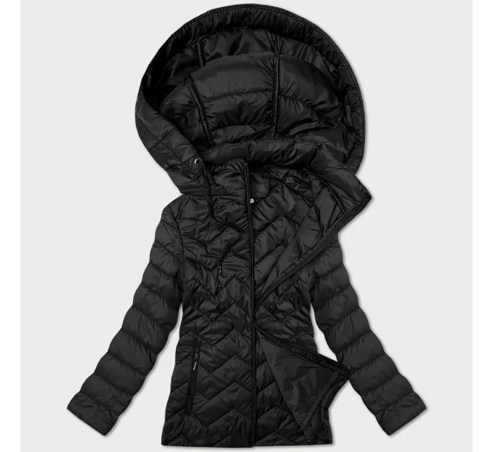 Černá dámská prošívaná plus size bunda s kapucí model 21023036 - J.STYLE