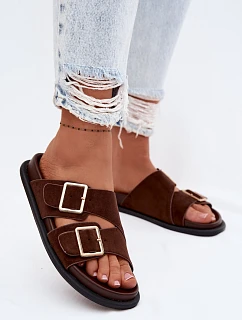 Dámské pantofle z imitace semiše s zlatými přezkami čokoládové model 22102893 - Boto