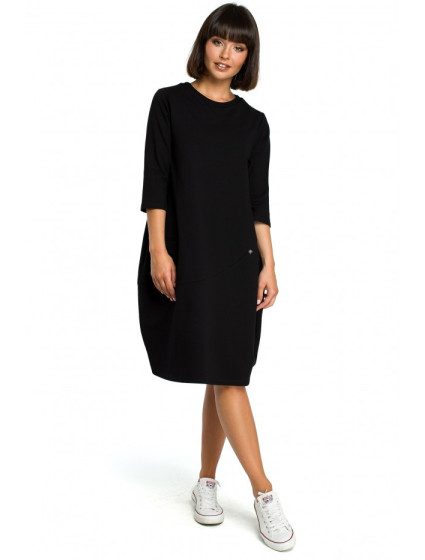 B083 Oversized šaty s přední kapsou - černé