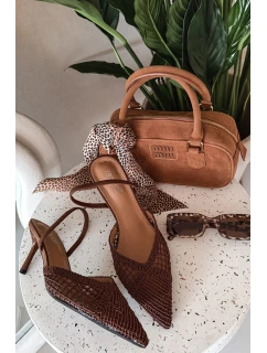 Kožené sandály s pletením na hnědé model 21919237 - Boto