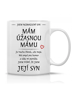 MÁM ÚŽASNOU MÁMU - klasický bílý keramický hrníček 300 ml