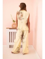 Dámský komplet z viskózy, vestu a kalhoty květinové žlutý Dámský komplet z viskózy, vestu a kalhoty květinové žlutý