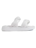 Jedinečné nazouváky dámské bílé na plochém podpatku Jedinečné nazouváky dámské bílé na plochém podpatku