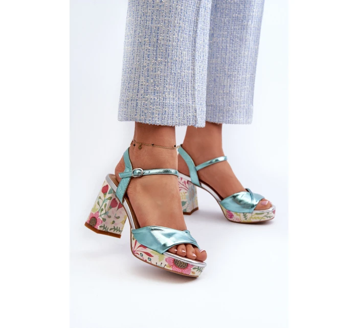 Dámské sandály na podpatku s květinami D&A CR980 modré