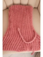 Dámská čepice s kapucí a jemným vzorem s tkaničkami tmavě růžová Dámská čepice s kapucí a jemným vzorem s tkaničkami tmavě růžová