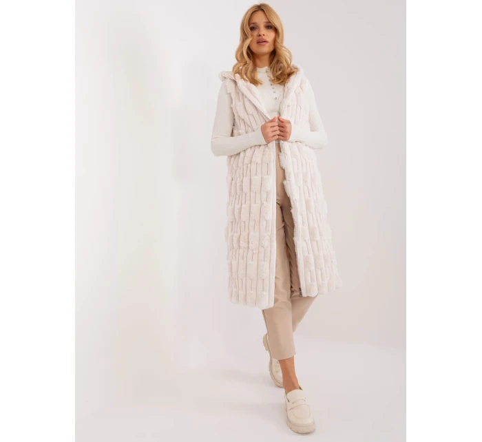 Kamizelka AT KZ model 20493296 1.06 ecru - FPrice Kamizelka AT KZ model 20493296 1.06 ecru - FPrice