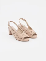 Luxusní Jasnobeżowy dámské sandály na širokém podpatku Luxusní Jasnobeżowy dámské sandály na širokém podpatku