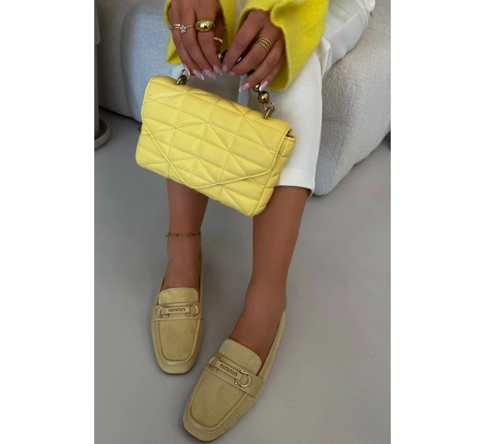 Dámské Mokasyny Loafersy s Ozdobným Prvkem Žluté Evelora