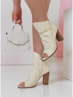 Dámské lodičky na jehlovém podpatku BOOTSER beige FashionStreet ZY0813