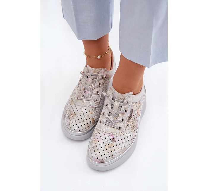 Semišové perforované dámské polobotky Vinceza 79603 šedé Semišové perforované dámské polobotky Vinceza 79603 šedé