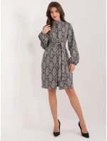 Šaty LK SK 509526 1.06 šedá černá Šaty LK SK 509526 1.06 šedá černá