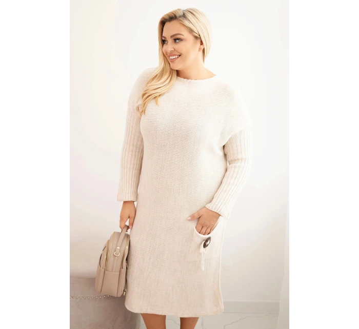 Dámská pletená svetrková šaty Plus Size s mohairovým oversized s kapsou béžová