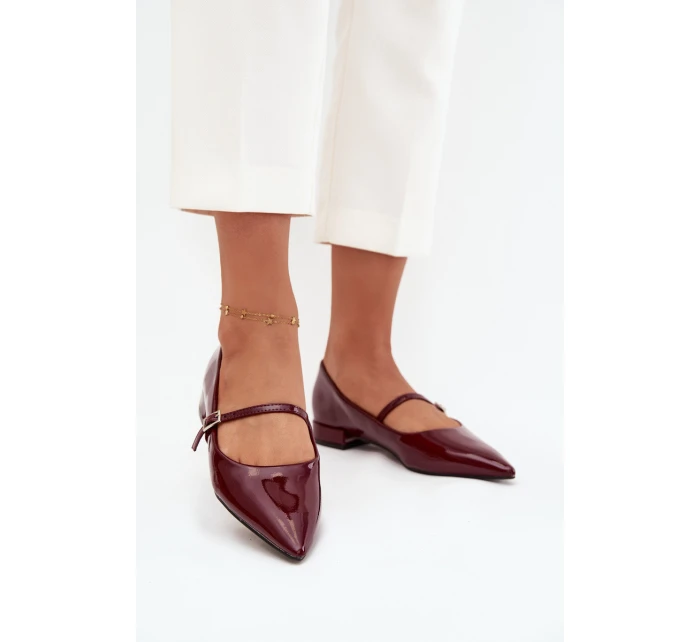 Lakované baleríny na podpatku s páskem Bordové model 21709670 - Boto