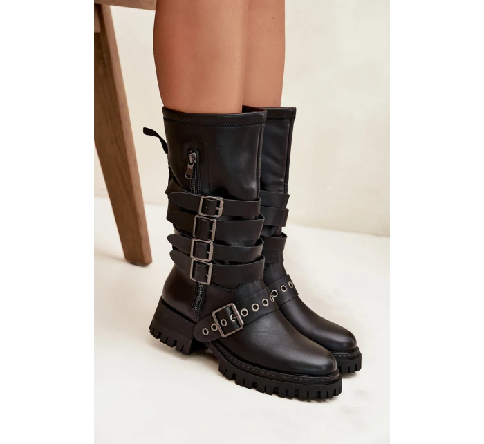 Zateplené dámské kozačky s pásky a přezkami černé model 21710898 - Boto