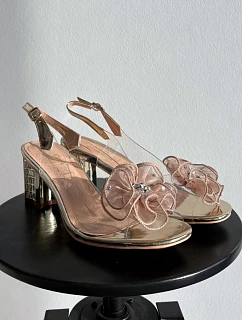 Sandály na podpatku  model 226339 Step in style