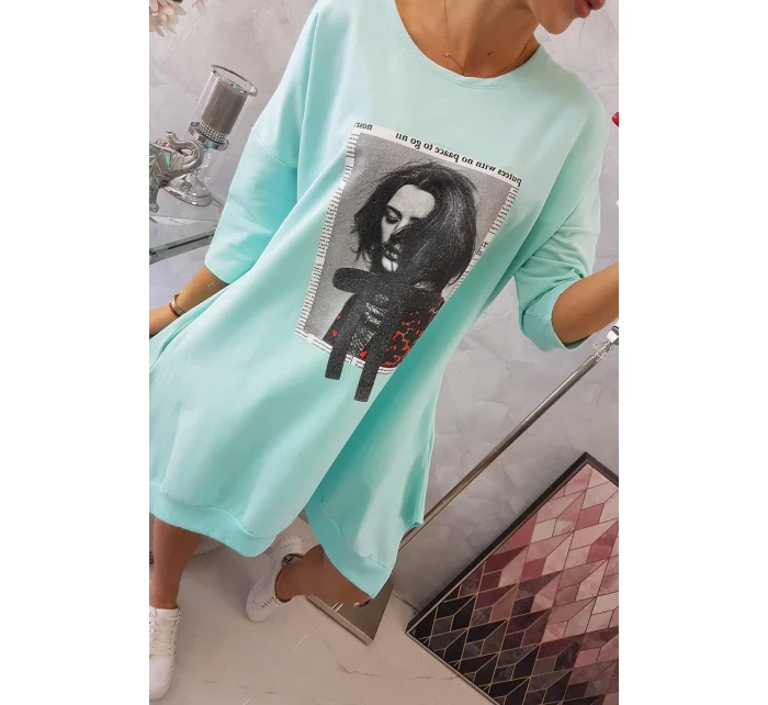 Šaty s potiskem a rozšířenou spodní částí mint Šaty s potiskem a rozšířenou spodní částí mint