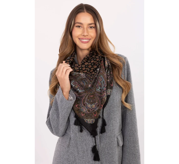 Šátek model 223055 AT Šátek model 223055 AT