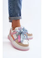 Dámské sportovní boty v model 21647640 - Boto Dámské sportovní boty v model 21647640 - Boto