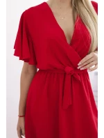 Šaty s vrstveným výstřihem červený