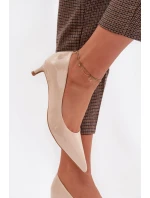 Lakované lodičky na nízkém podpatku Béžové model 22037714 - Boto