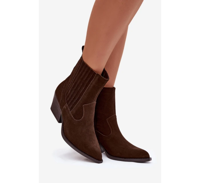 Dámské semišové “kovbojky” na sloupku – čokoládové Dylira Dámské semišové “kovbojky” na sloupku – čokoládové Dylira