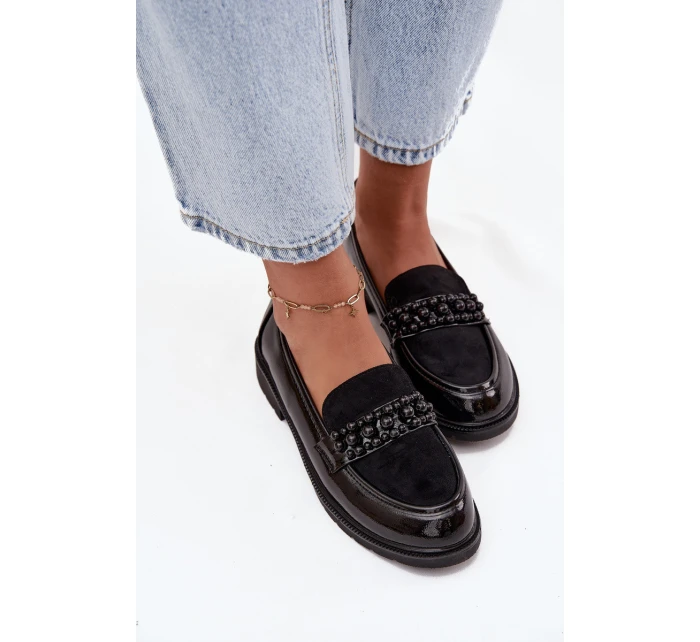 Lakované dámské mokasíny s korálky S.Barski – černé Lakované dámské mokasíny s korálky S.Barski – černé