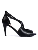 Pěkné dámské černé sandály na jehlovém podpatku Pěkné dámské černé sandály na jehlovém podpatku