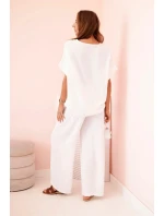 Dámský komplet z viskózy s ozdobným květem a širokými kalhotami - fuchsie bílý Dámský komplet z viskózy s ozdobným květem a širokými kalhotami - fuchsie bílý