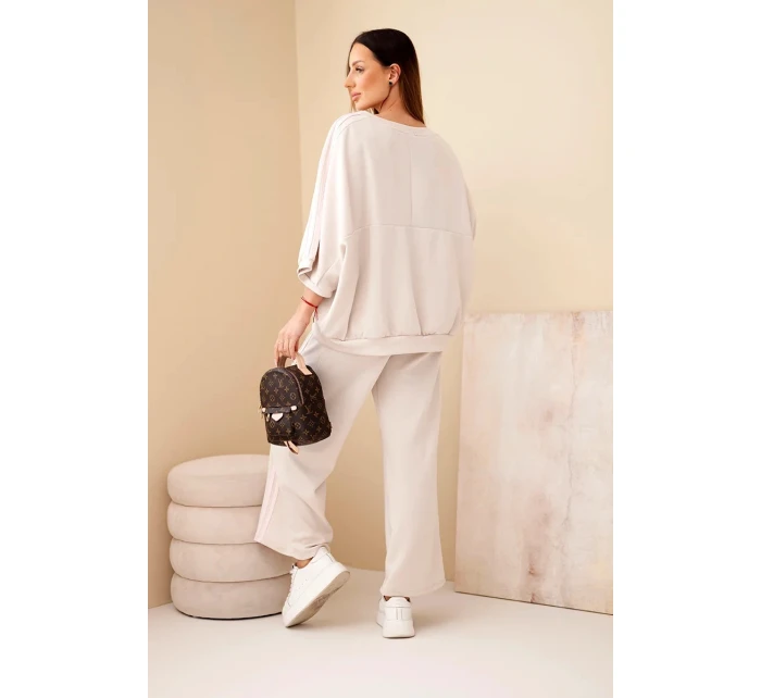 Dámský komplet viskózový máslový se širokými nohavicemi a volnou blůzou béžový