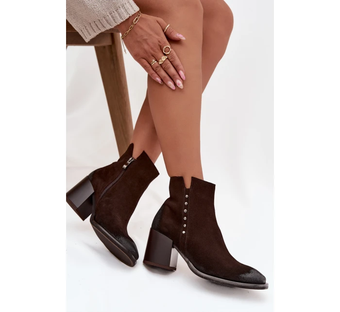 Dámské kotníkové boty z přírodního semiše na podpatku Zazoo 1136 čokoládové