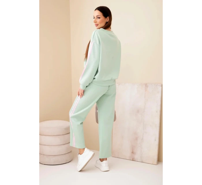 Dámský viskózový máslový komplet s lampasy tmavý model 22011676 - K-Fashion Dámský viskózový máslový komplet s lampasy tmavý model 22011676 - K-Fashion