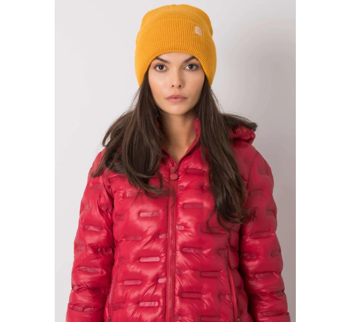 Dámská čepice.13 tmavě žlutá