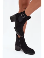 Zateplené dámské boty na podpatku s ozdobnou sponou černé model 21706995 - Boto Zateplené dámské boty na podpatku s ozdobnou sponou černé model 21706995 - Boto