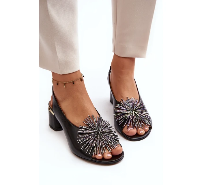 Kožené sandály s ozdobou Laura Messi 2719 Black Kožené sandály s ozdobou Laura Messi 2719 Black