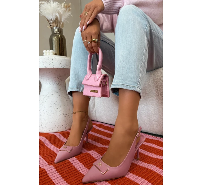 Sandály Podpatky Dámské S Ozdobným Detalem Růžové model 21937397 - Boto