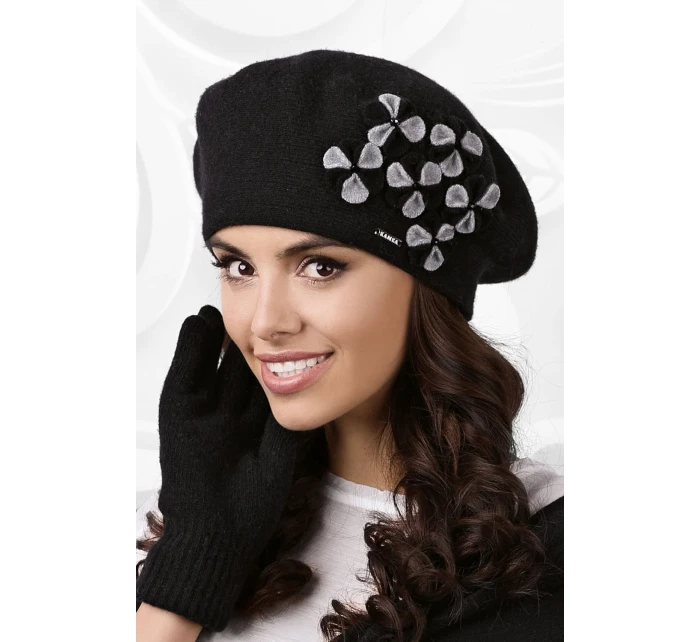 Kamea Gorycja barva: černá