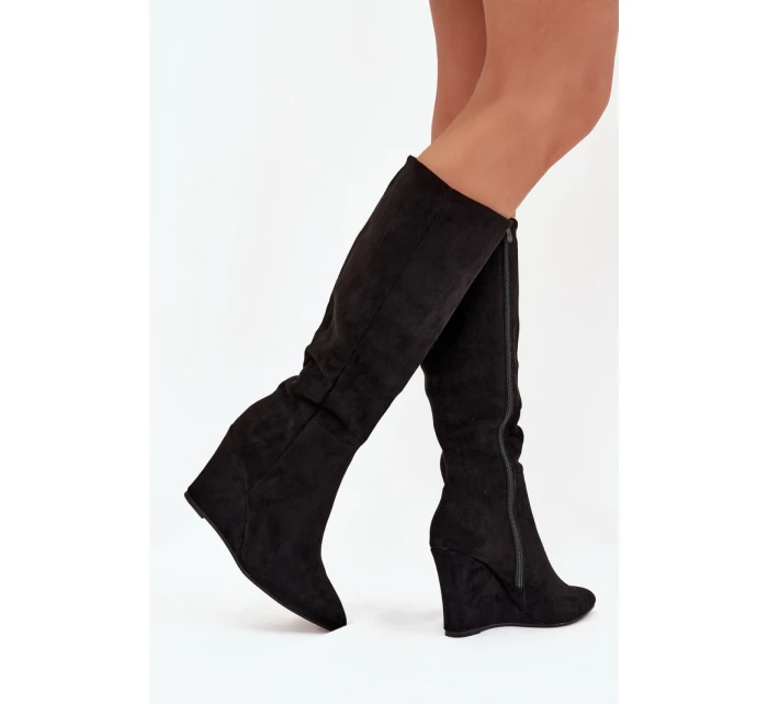 Dámské kozačky na klínovém podpatku 5123 Černá - Step in style