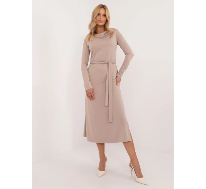 Šaty LK SK model 20549250 béžové - FPrice