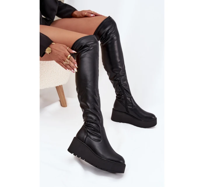 Dámské Kozačky Kolena Na Platformě A S Černé model 21707030 - Boto Dámské Kozačky Kolena Na Platformě A S Černé model 21707030 - Boto