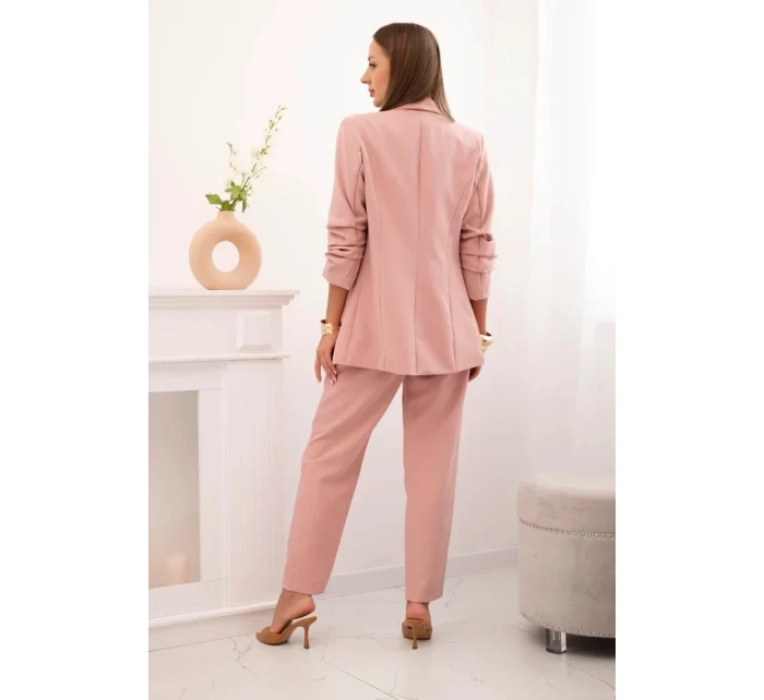 Elegantní souprava saka a kalhot pudrově růžová