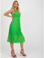 Světle zelené midi šaty s psaníčkovým výstřihem